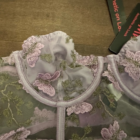 Butterfly corset - Picture 4 of 4